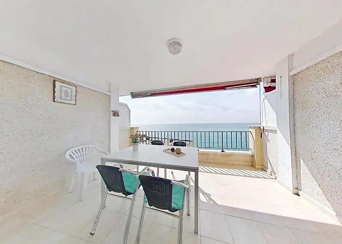 Nautilus Vistas Mar, Nuevo Centro Apartmán